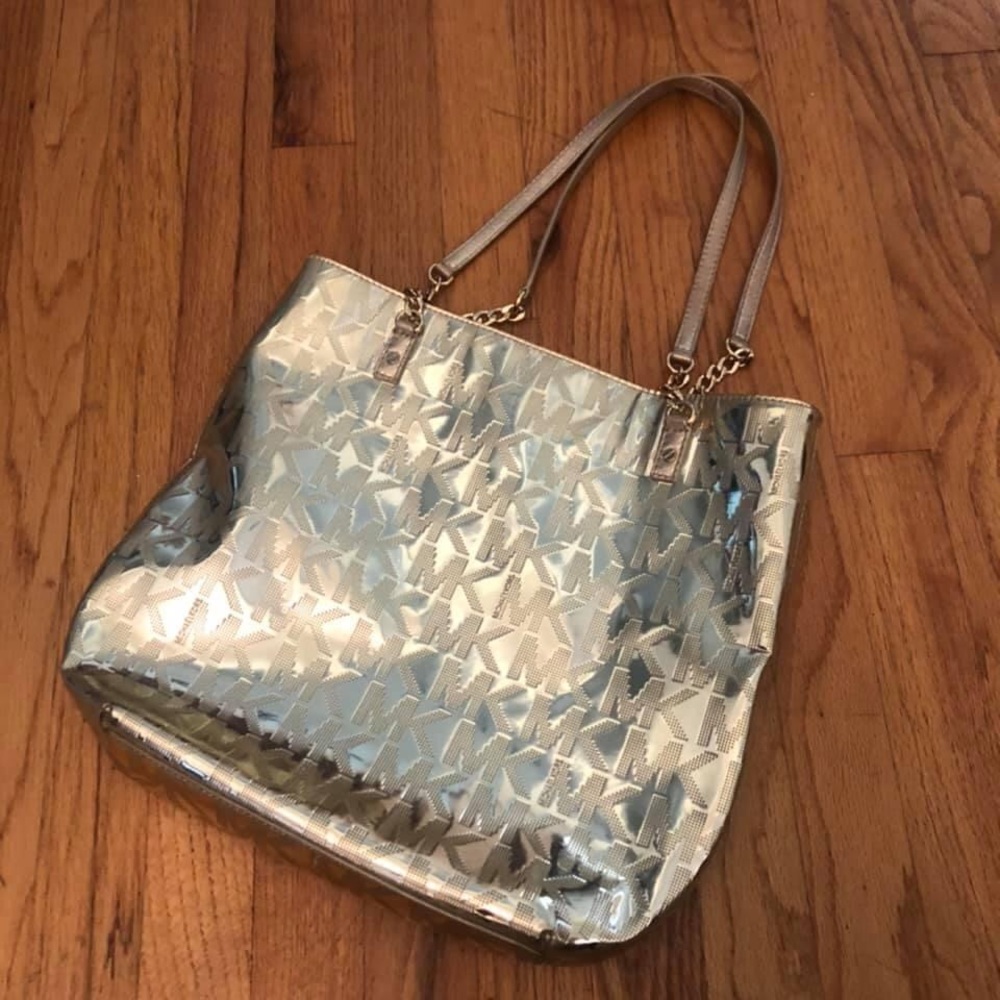 Michael Kors Jet Set Metallic Tote